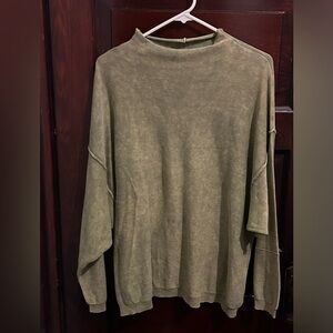 Mustard Seed Baggy Olive Sweater size Small
